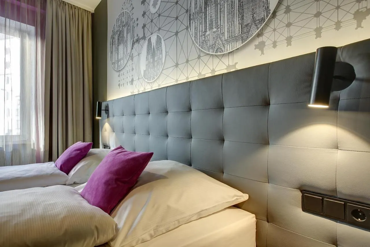 *** Hotel Boutique 003 Koeln City Am Dom, Trademark Collection By Wyndham Alemania